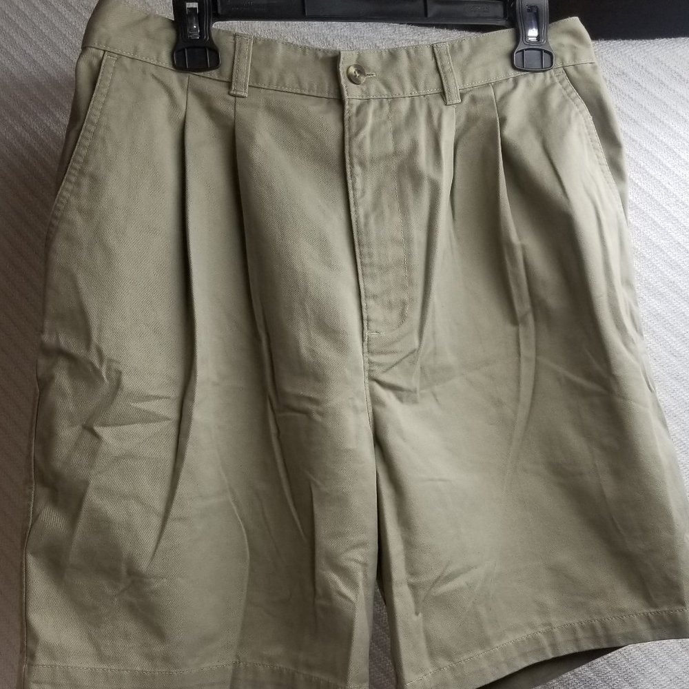 729 - Puritan 36W Flat Front Shorts
